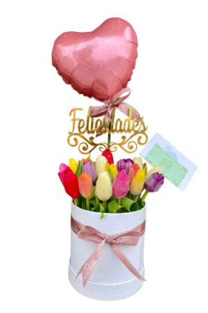 BOX DE 15 TULIPANES + TOPPER + GLOBO METÁLICO