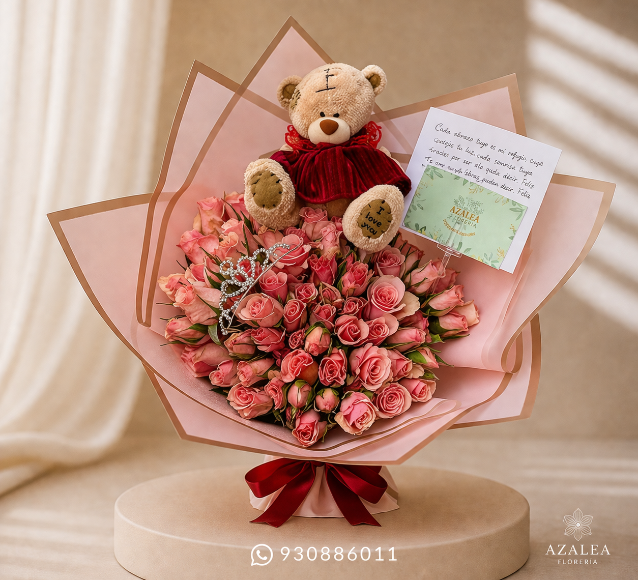 RAMO DE MINI ROSAS, PELUCHE Y CORONA DE PRINCESA